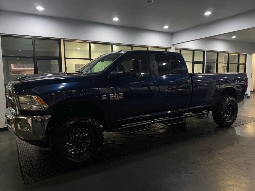 2016 RAM 2500 SLT Crew Cab LB 4WD