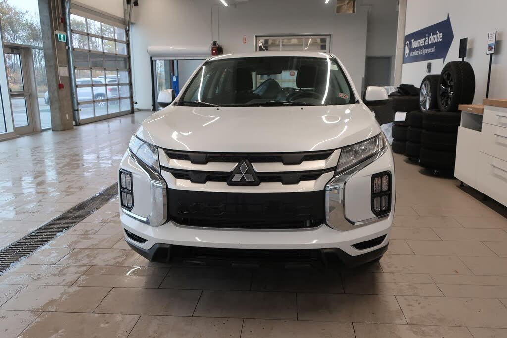 Mitsubishi RVR ES AWC 2023