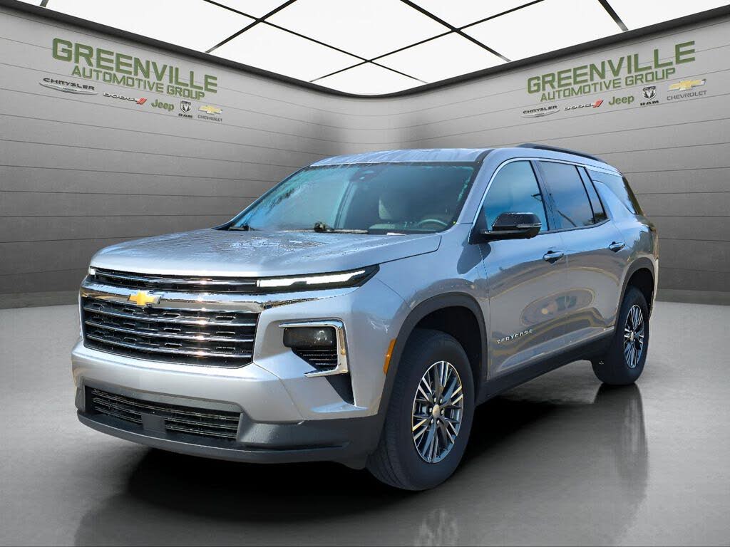 2024 Chevrolet Traverse LT FWD