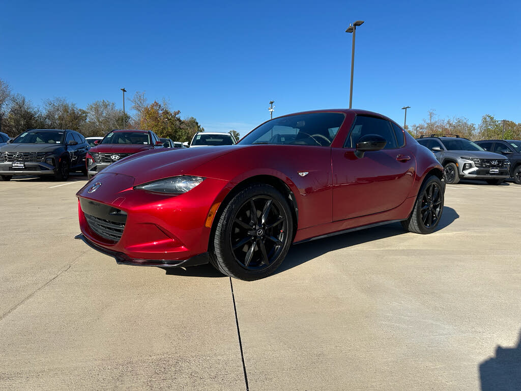 2021 Mazda MX-5 Miata RF Club RWD