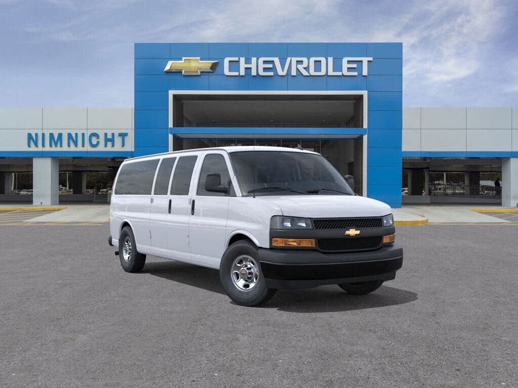 2025 Chevrolet Express 3500 LS Extended RWD