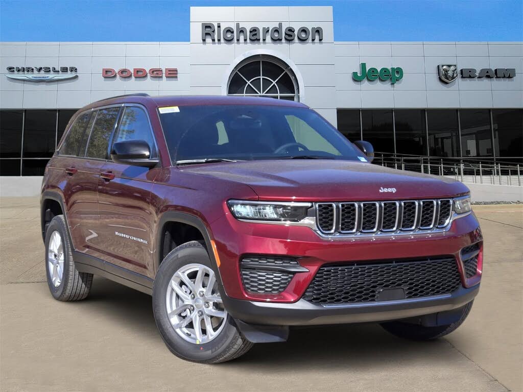 2025 Jeep Grand Cherokee Laredo X 4WD