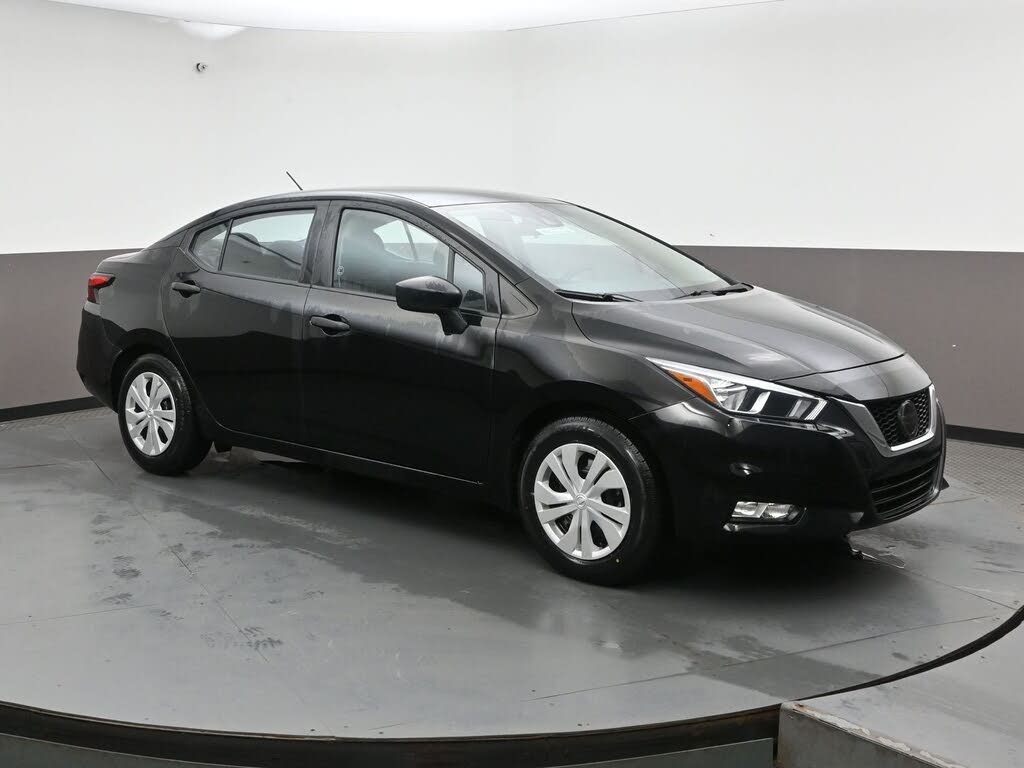2021 Nissan Versa S FWD