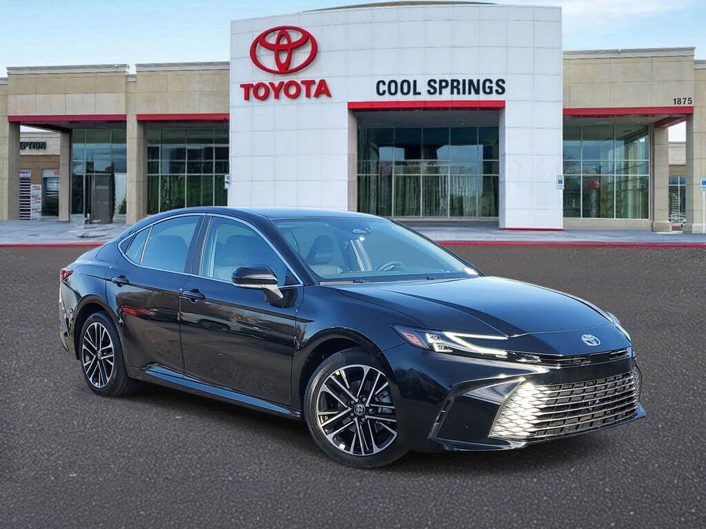 2026 Toyota Camry XLE FWD