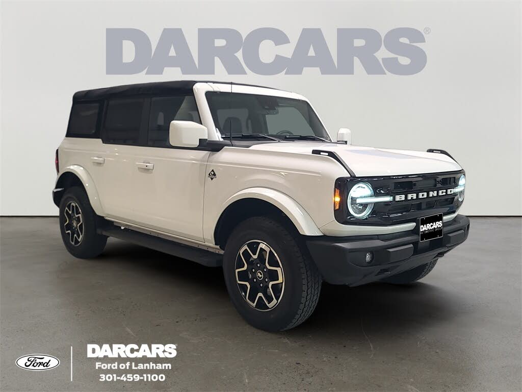 2024 Ford Bronco Outer Banks 4-Door 4WD