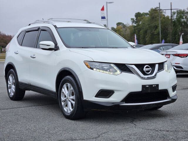 2016 Nissan Rogue SV FWD