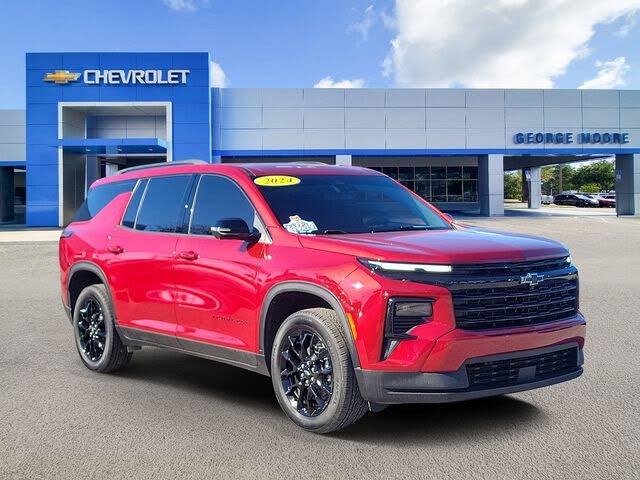 2024 Chevrolet Traverse LT FWD