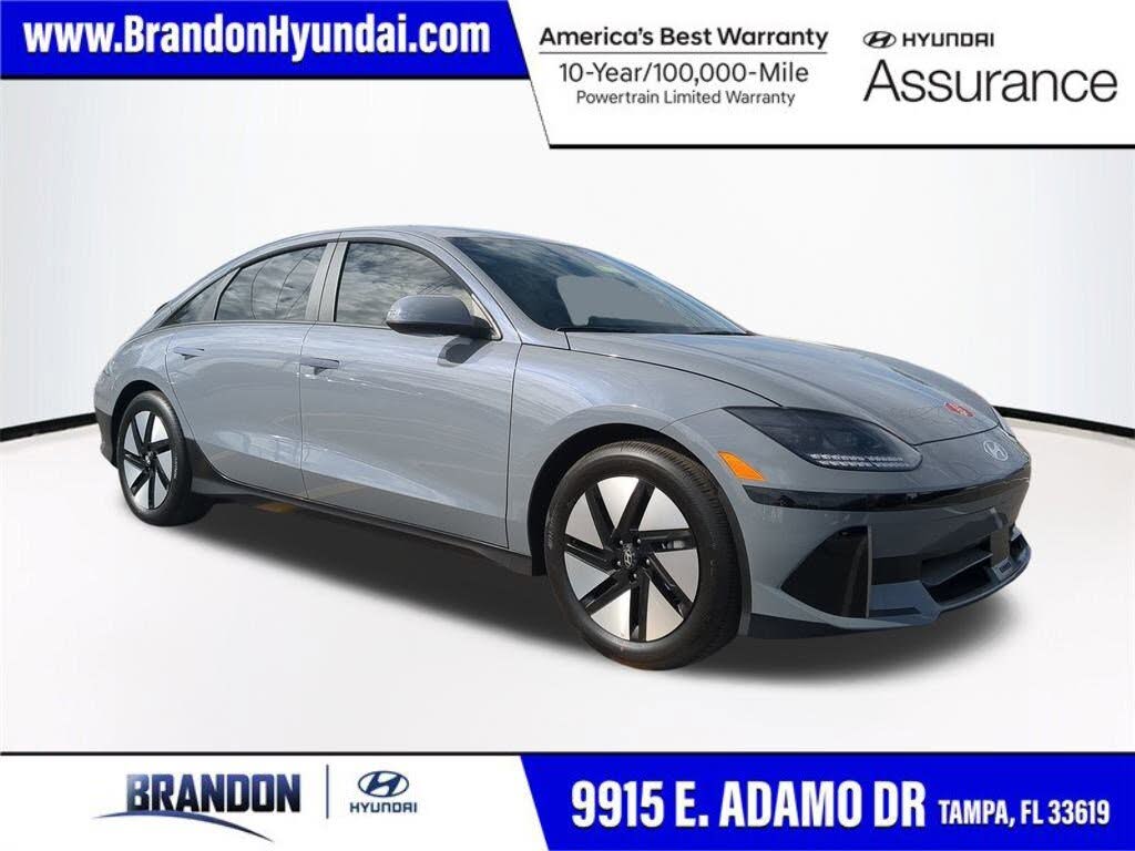 2025 Hyundai Ioniq 6 SE RWD