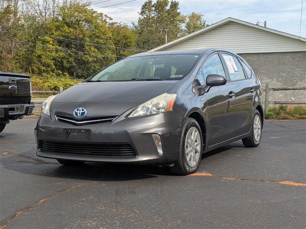 2012 Toyota Prius v Two FWD