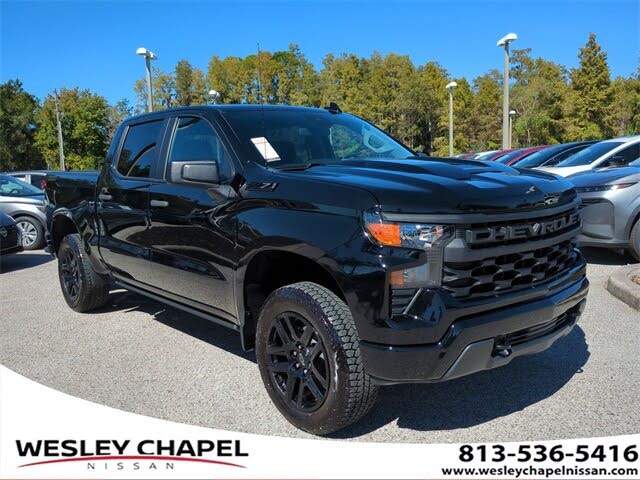 2024 Chevrolet Silverado 1500 Custom Trail Boss Crew Cab 4WD
