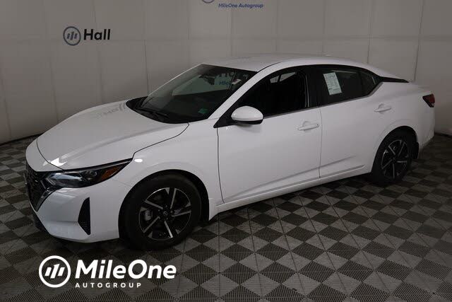 2025 Nissan Sentra SV FWD