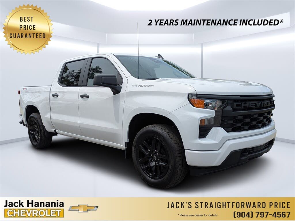 2026 Chevrolet Silverado 1500 Custom Crew Cab 4WD