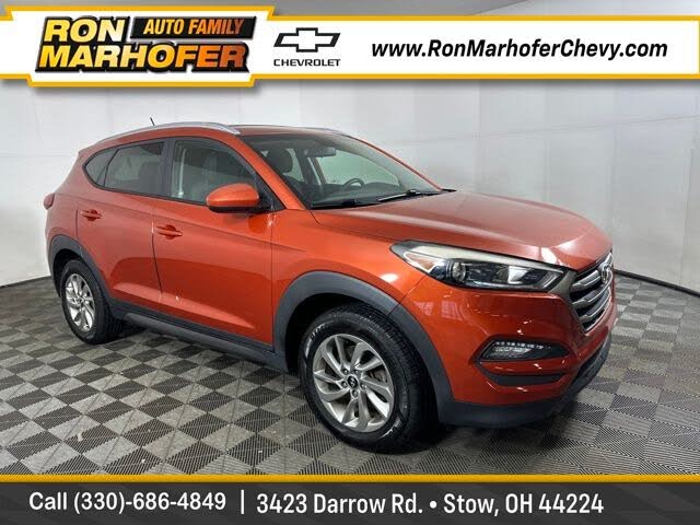 2016 Hyundai Tucson 2.0L SE AWD with Beige Seats