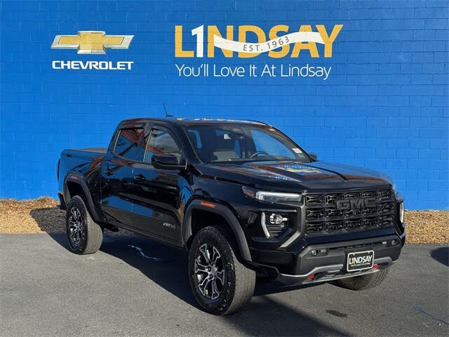 2023 GMC Canyon AT4 Crew Cab 4WD