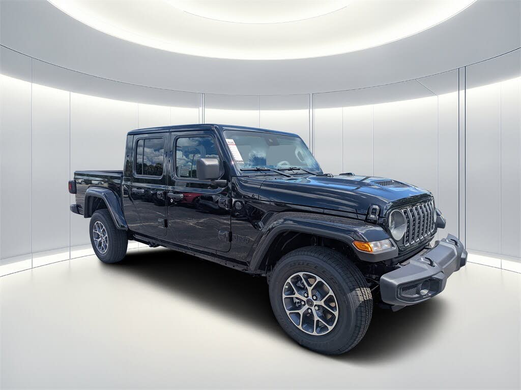 2025 Jeep Gladiator Sport S Crew Cab 4WD