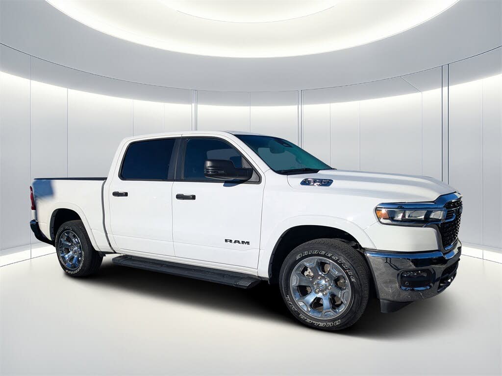 2025 RAM 1500 Big Horn Crew Cab 4WD