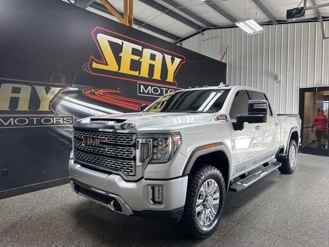 2022 GMC Sierra 2500HD Denali Crew Cab 4WD
