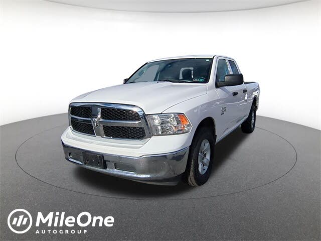 2024 RAM 1500 Classic SLT Quad Cab 4WD