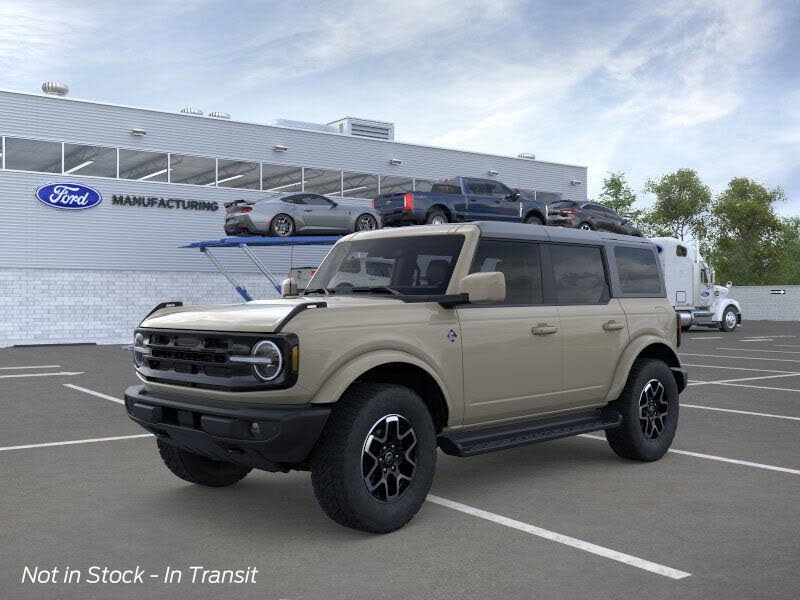 2025 Ford Bronco Outer Banks 4-Door 4WD