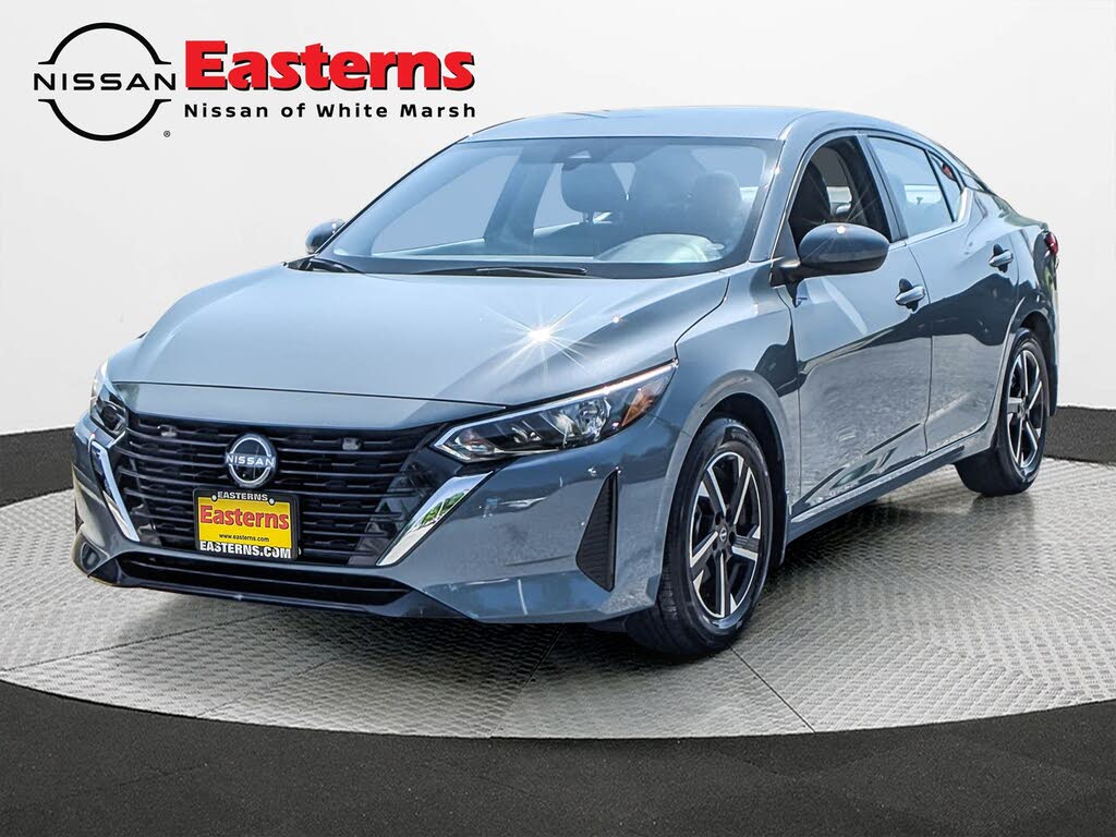 2025 Nissan Sentra SV FWD
