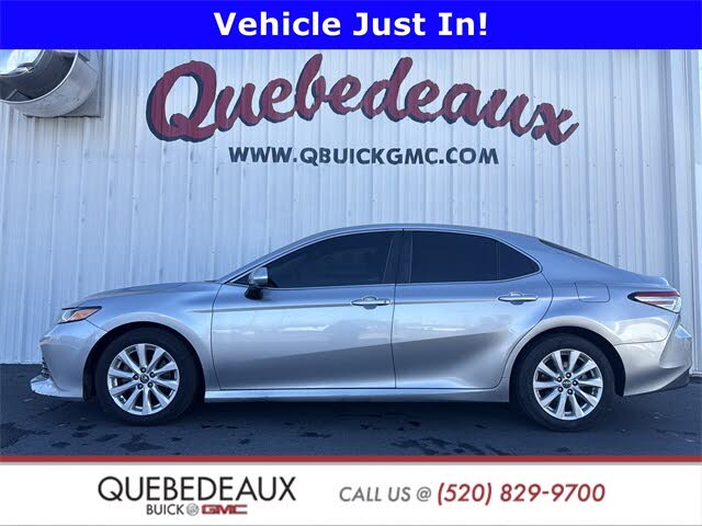 2020 Toyota Camry LE FWD