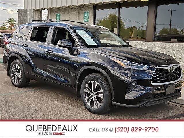 2022 Toyota Highlander XLE FWD