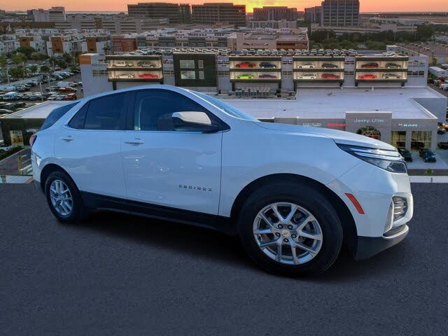 2024 Chevrolet Equinox LT FWD with 1LT
