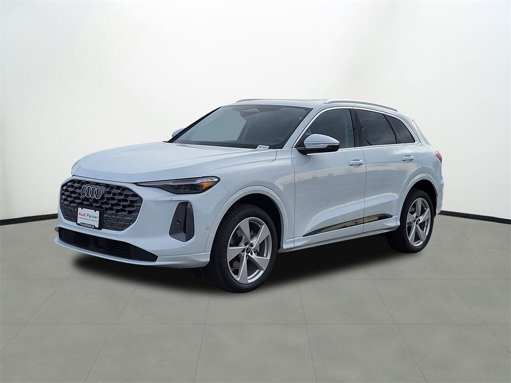 2025 Audi Q5 quattro Premium Plus 40 TFSI