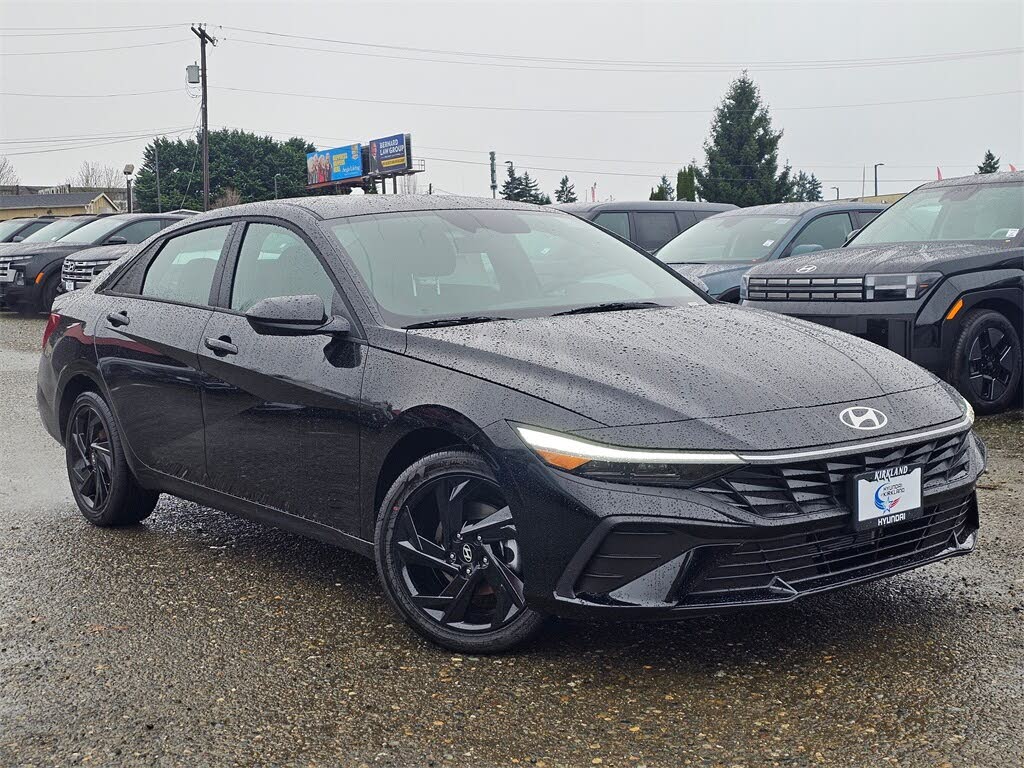 2026 Hyundai Elantra Hybrid SEL Sport FWD