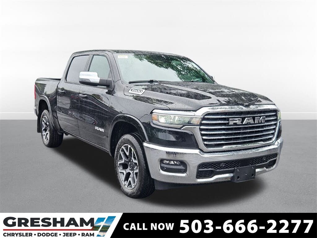 2026 RAM 1500 Laramie Crew Cab 4WD