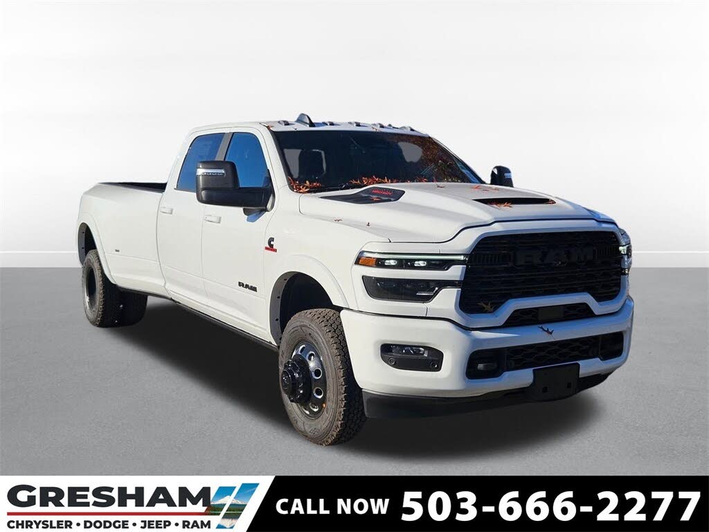 2026 RAM 3500 Limited Crew Cab LB DRW 4WD