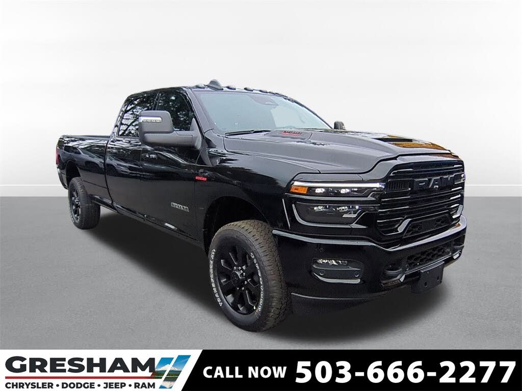 2026 RAM 3500 Laramie Crew Cab LB 4WD
