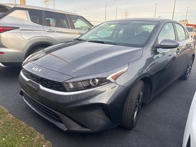 2024 Kia Forte LXS FWD