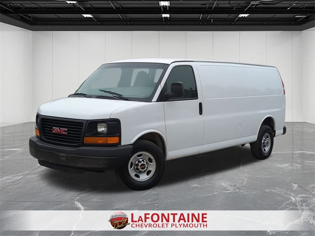 2012 GMC Savana Cargo 2500 Extended RWD
