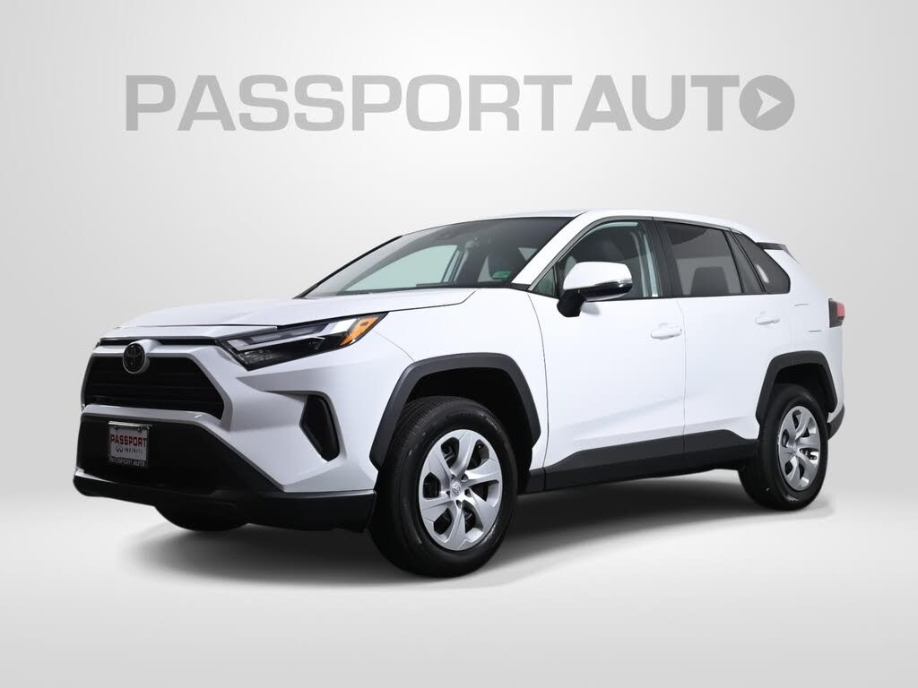 2024 Toyota RAV4 LE AWD
