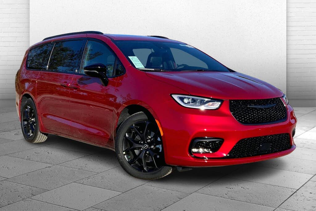 2026 Chrysler Pacifica Select FWD