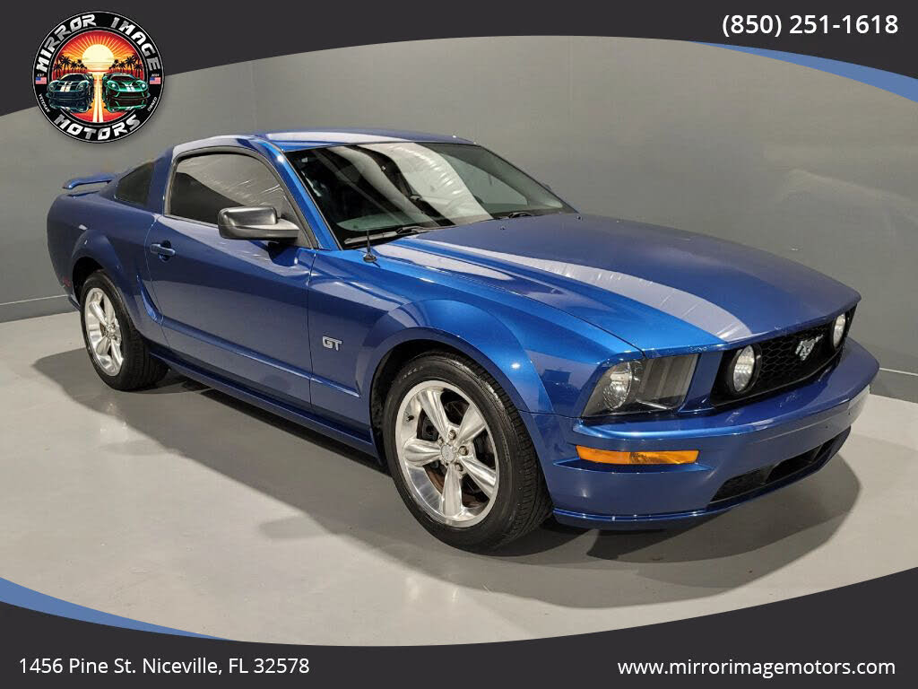 2006 Ford Mustang GT Premium RWD