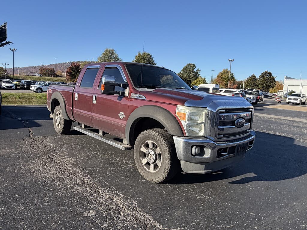 2011 Ford F-250 Super Duty Lariat Crew Cab 4WD