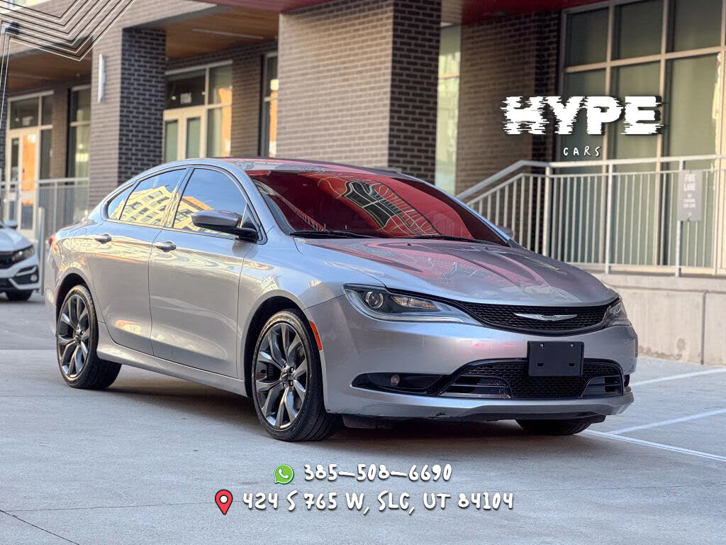 2015 Chrysler 200 S Sedan AWD