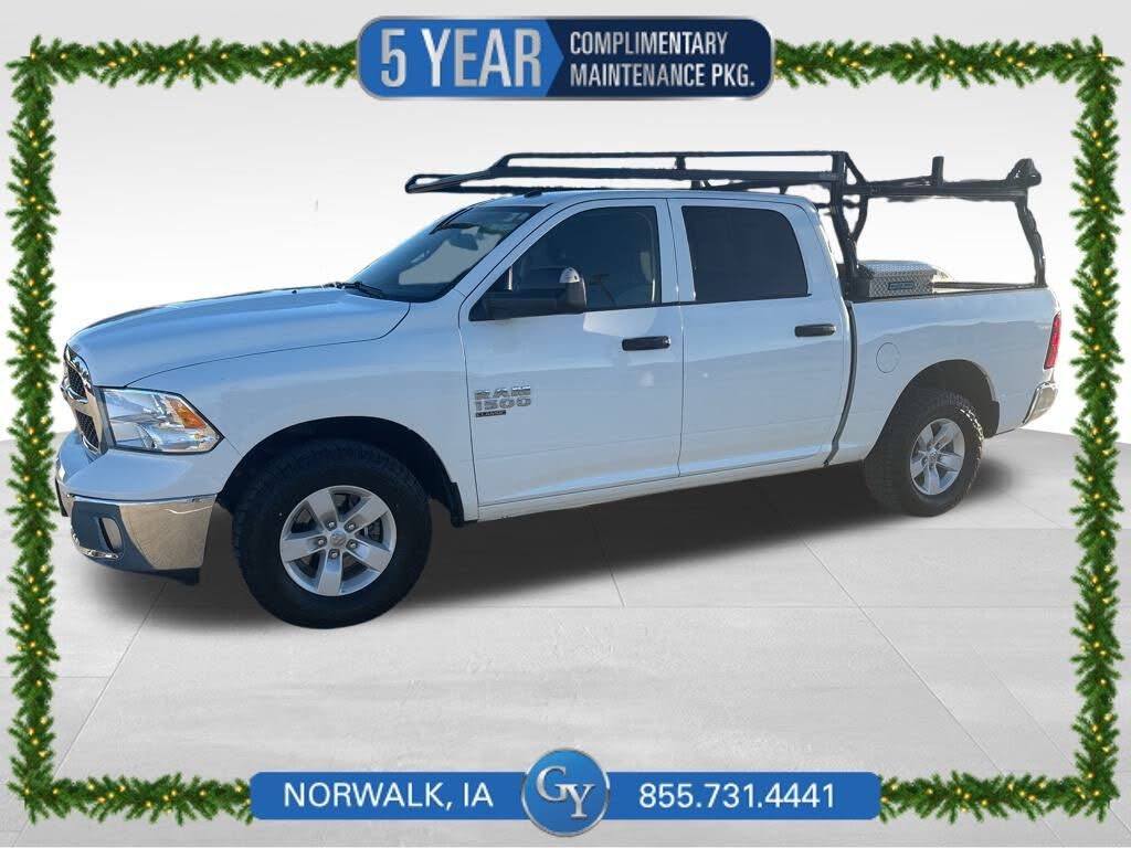 2023 RAM 1500 Classic Tradesman Crew Cab 4WD
