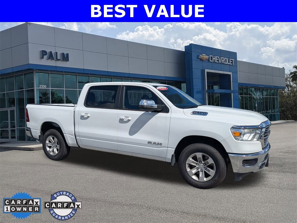 2024 RAM 1500 Laramie Crew Cab 4WD