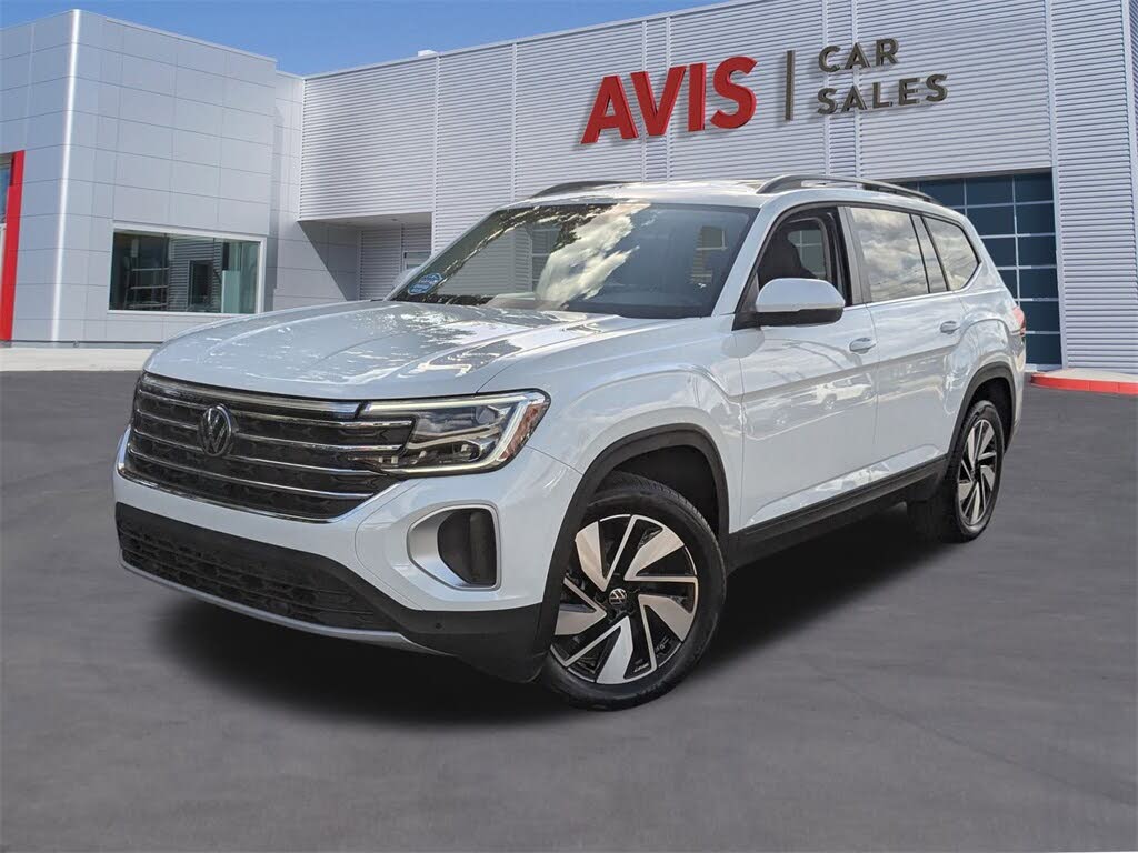 2025 Volkswagen Atlas SE FWD with Technology