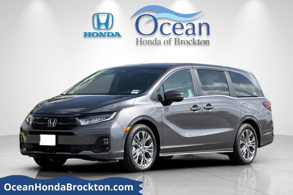 2026 Honda Odyssey Touring FWD