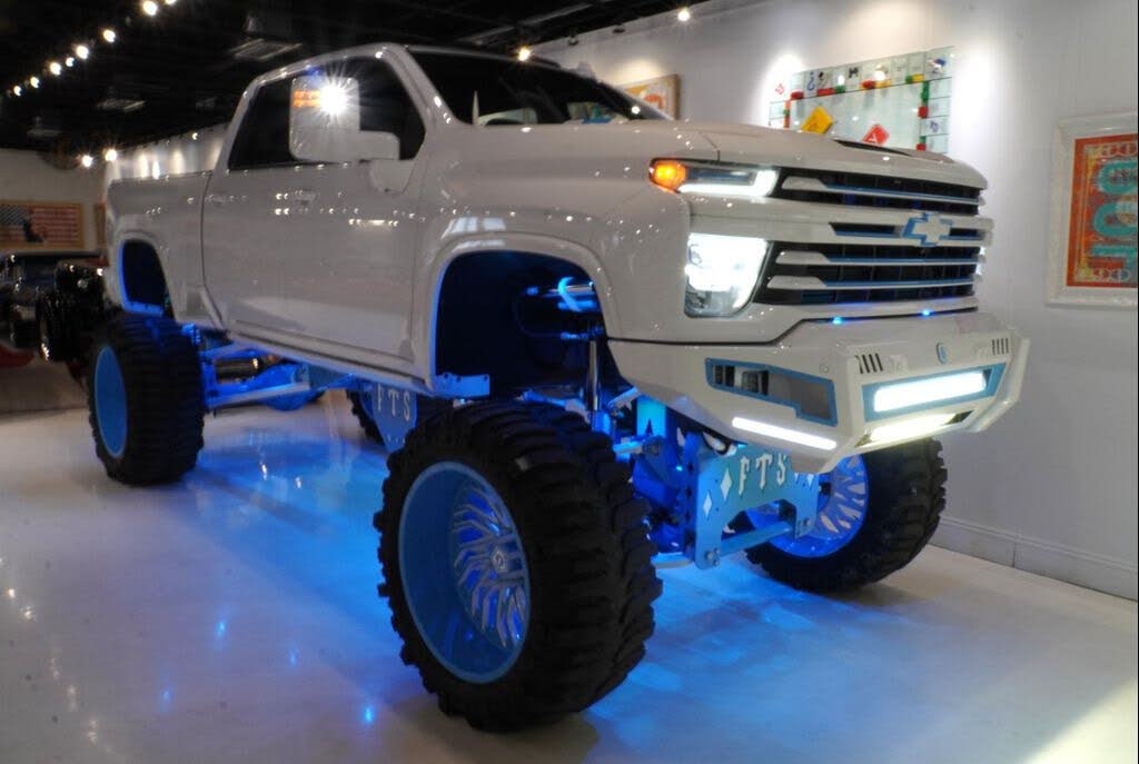 2021 Chevrolet Silverado 2500HD High Country Crew Cab 4WD