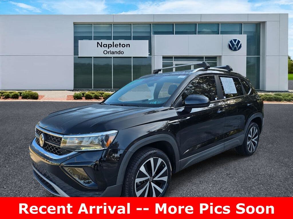 2022 Volkswagen Taos SE FWD