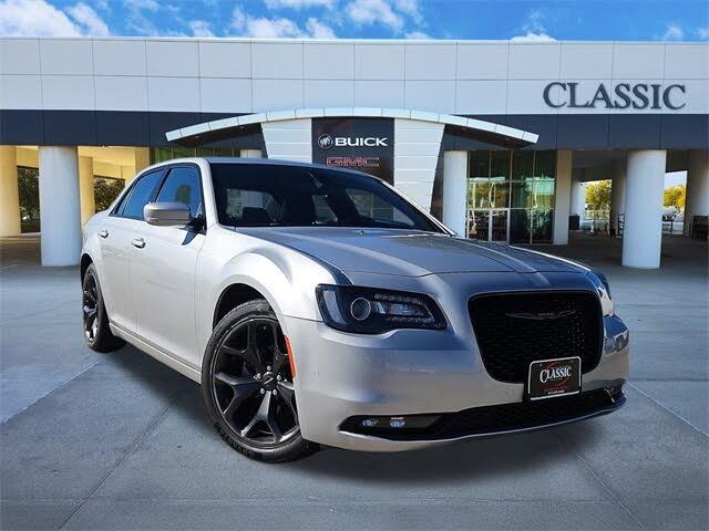 2023 Chrysler 300 S V6 RWD