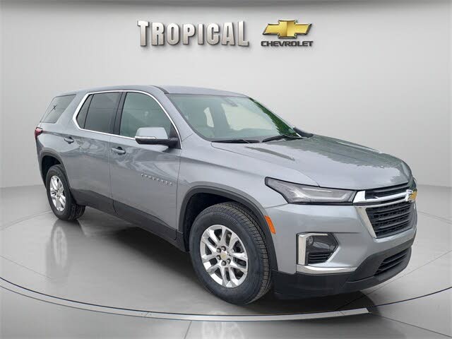 2024 Chevrolet Traverse LS FWD