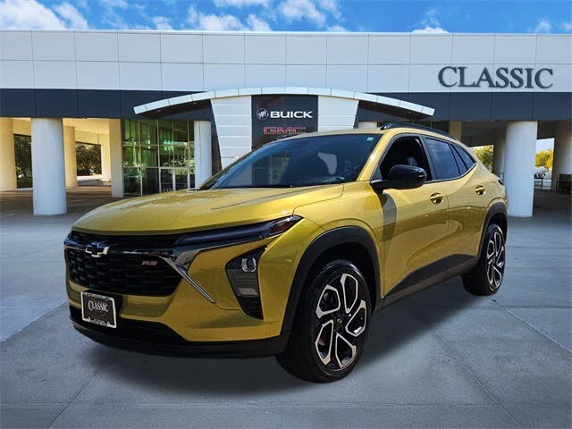 2025 Chevrolet Trax RS with 2RS FWD