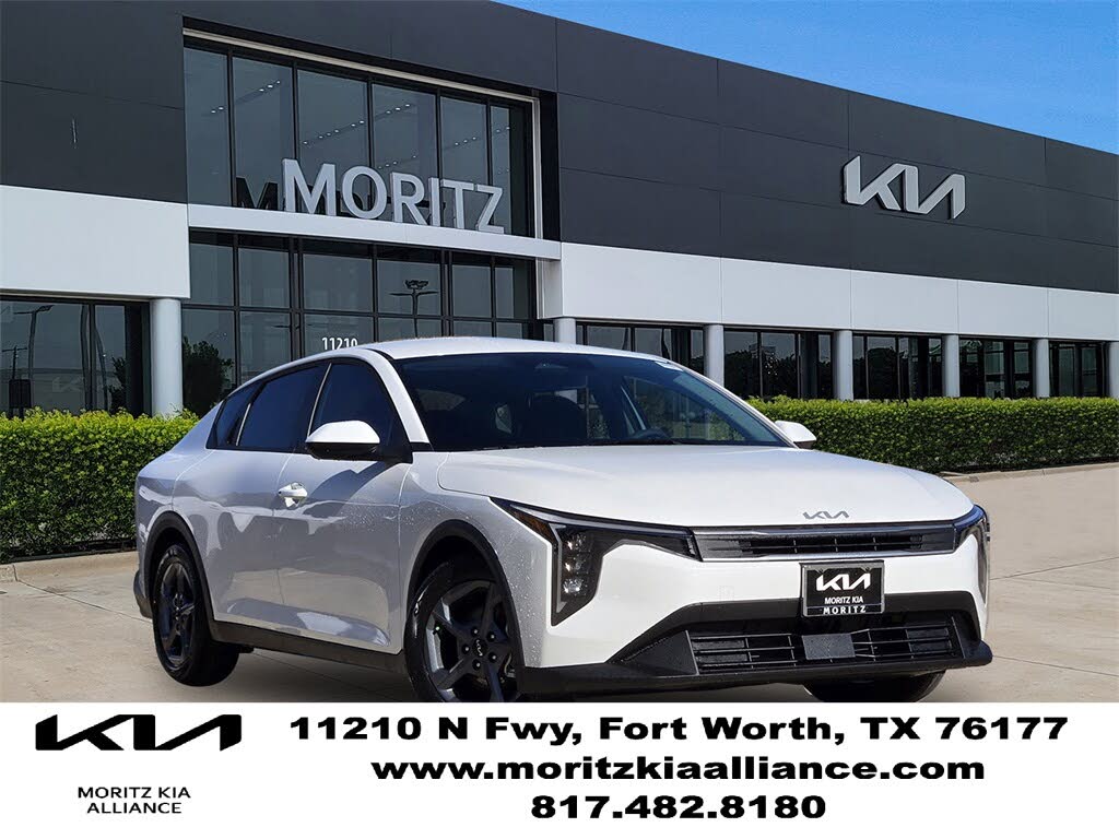 2025 Kia K4 LXS FWD