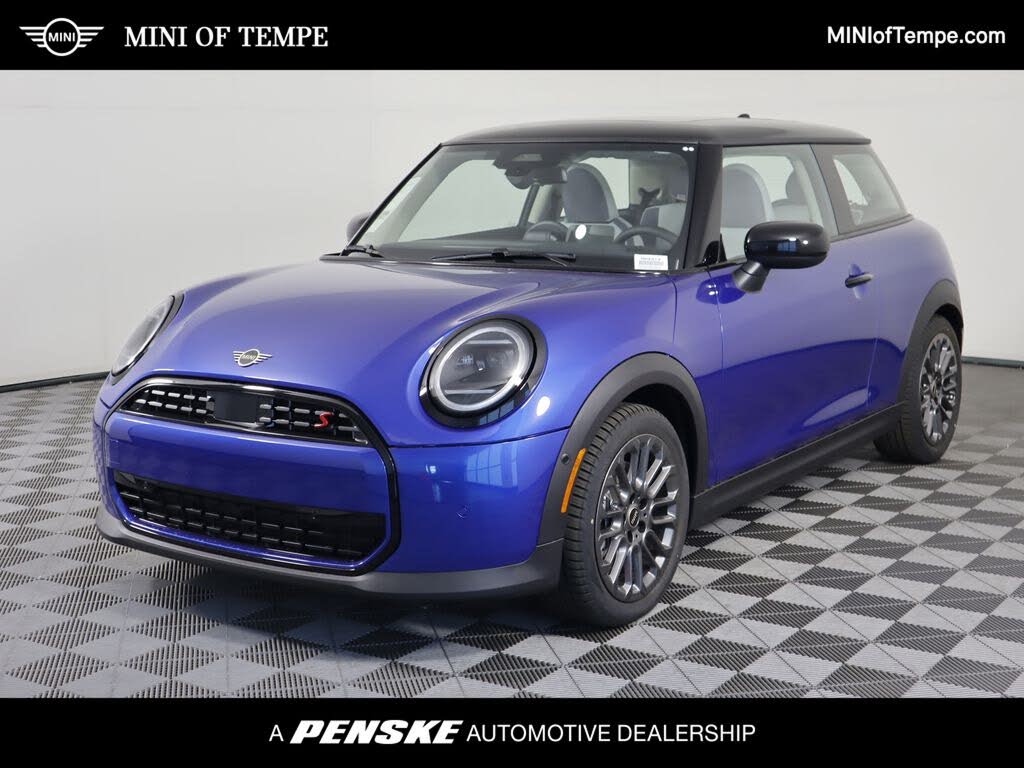 2025 MINI Cooper S Signature Trim 2-door Hatchback